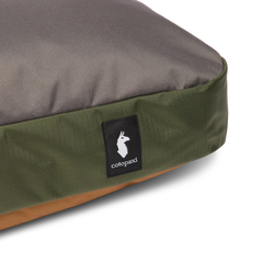 Del Día Dog Bed